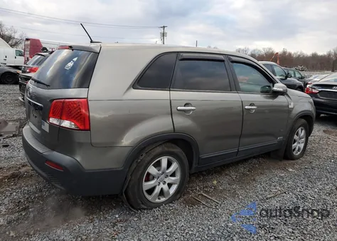 2012 Kia Sorento Base from USA, damaged, VIN 5XYKTDA60CG305619